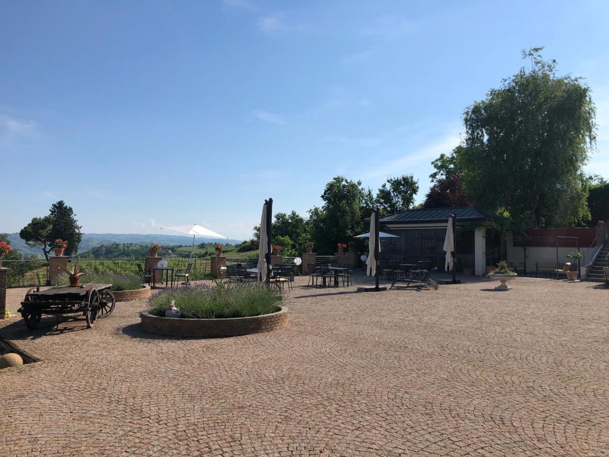 Cascina San Michele Bed & Breakfast Costigliole d'Asti Eksteriør bilde
