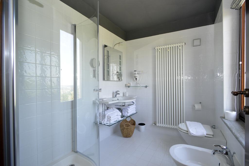 Cascina San Michele Bed & Breakfast Costigliole d'Asti Rom bilde