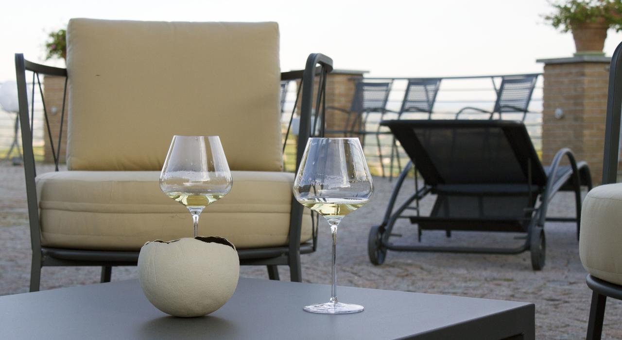 Cascina San Michele Bed & Breakfast Costigliole d'Asti Eksteriør bilde
