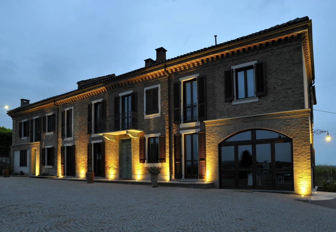 Cascina San Michele Bed & Breakfast Costigliole d'Asti Eksteriør bilde
